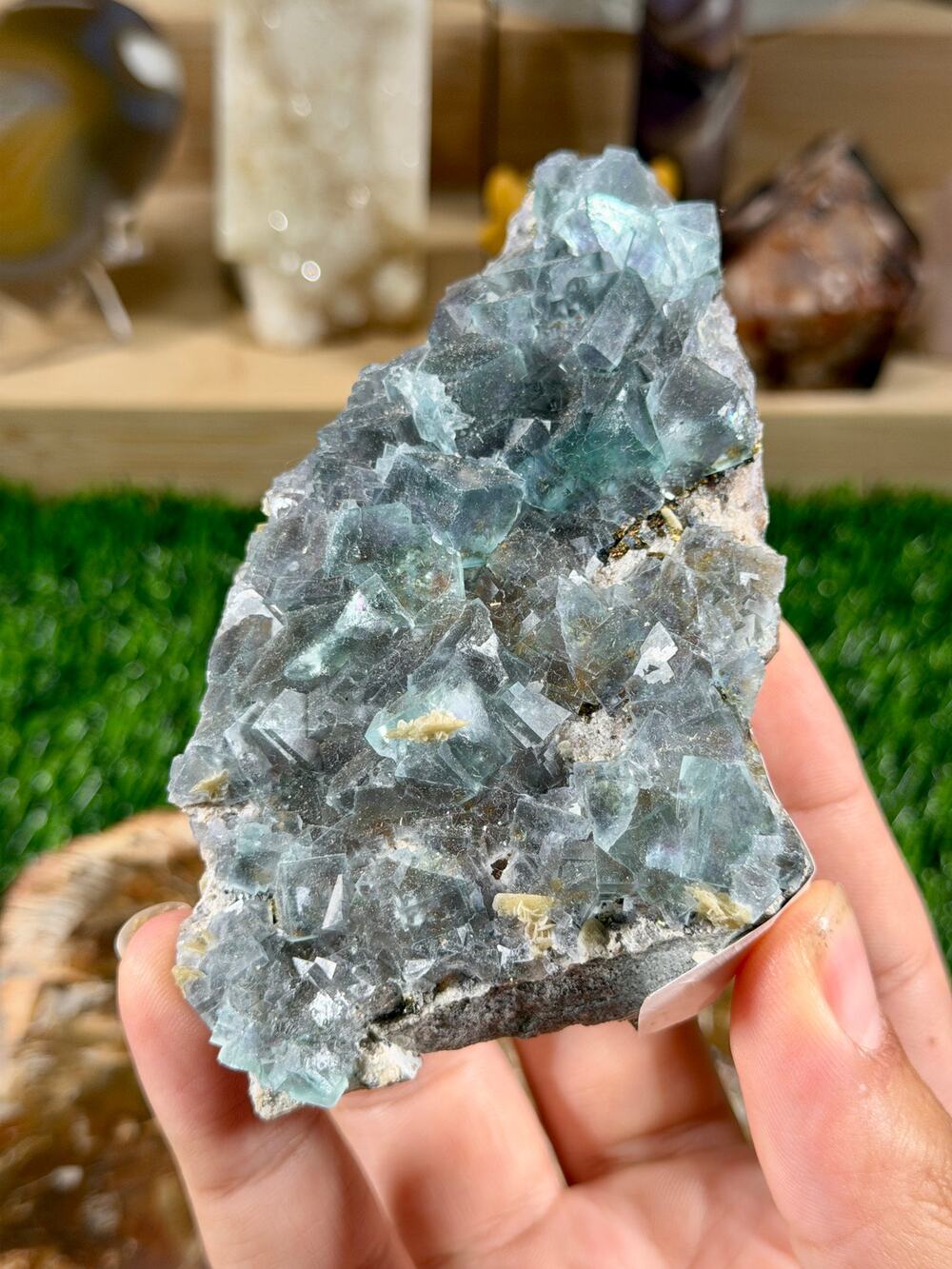 Blue Fluorite with Barite & Pyrite | 9.5 oz / 269 g | UV-Reactive